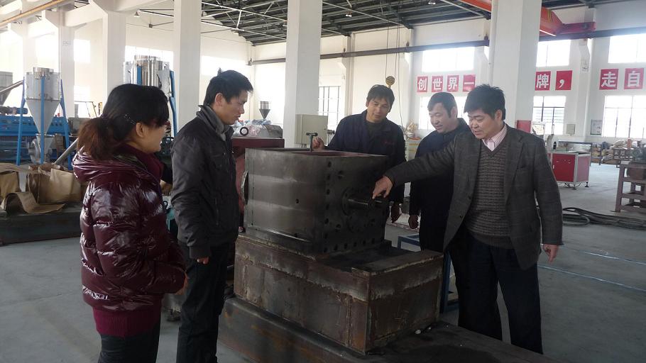 同花顺手机官方网站_同花顺(中国)公司以“创建学习型党组织”为抓手，推动“企业科技创新”.jpg